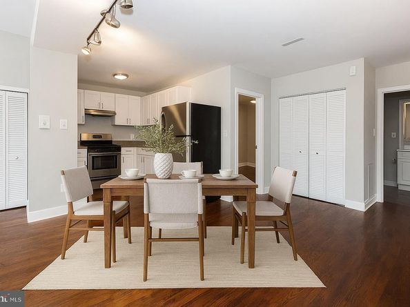 2619 South Street 5, Philadelphia PA 19146
