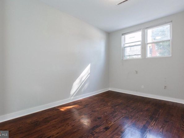 2619 South Street 5, Philadelphia PA 19146