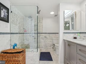 700 New Hampshire Avenue NW 116, Washington DC 20037