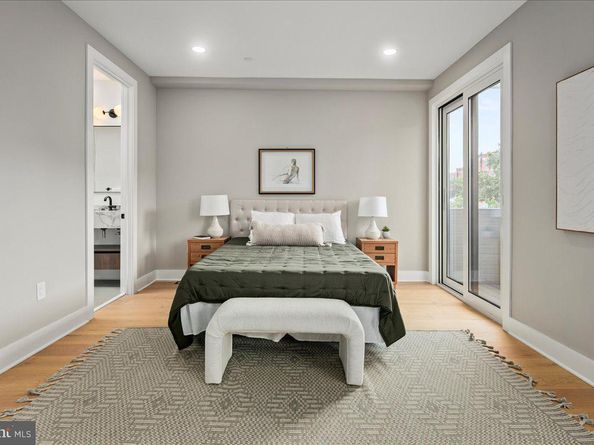 1008 4TH Street NE 2, Washington DC 20002