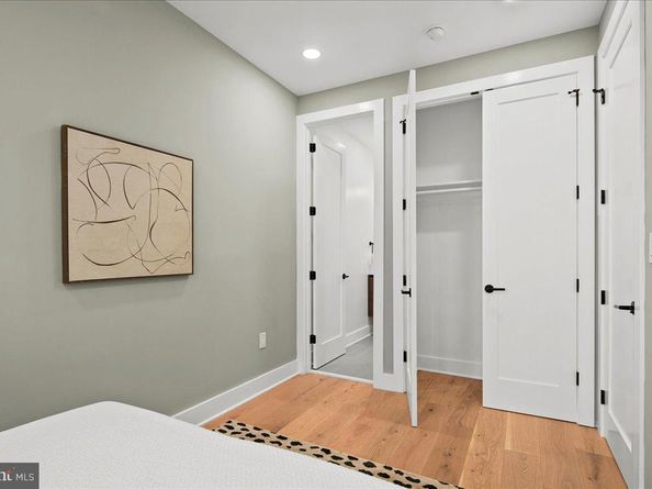 1008 4TH Street NE 2, Washington DC 20002