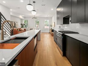 1008 4TH Street NE 2, Washington DC 20002