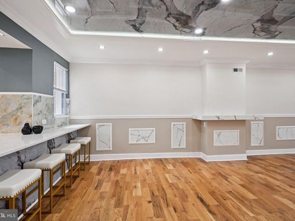 5914 Springfield Avenue, Philadelphia PA 19143