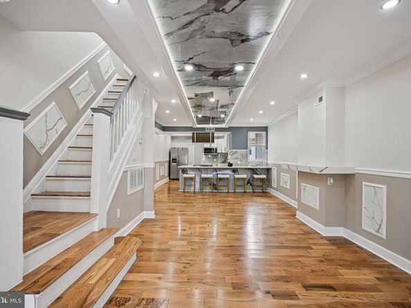5914 Springfield Avenue, Philadelphia PA 19143