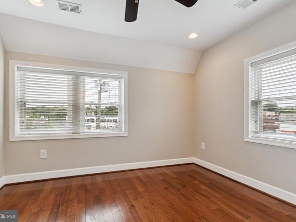 5411 2nd Street NW, Washington DC 20011