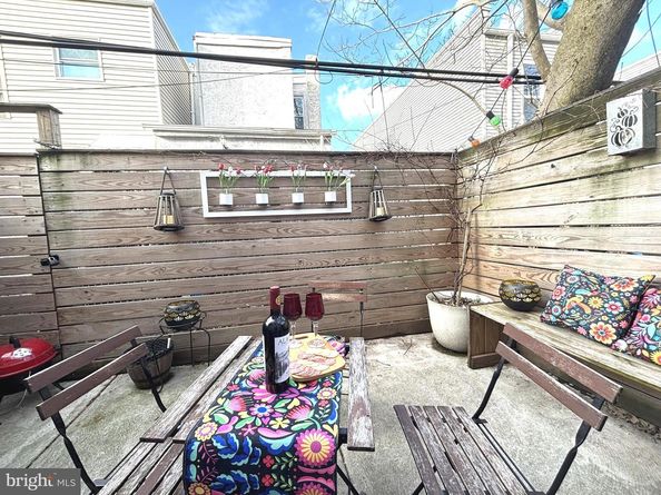 2633 Earp Street, Philadelphia PA 19146