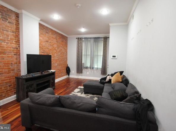 3220 W Diamond Street, Philadelphia PA 19121