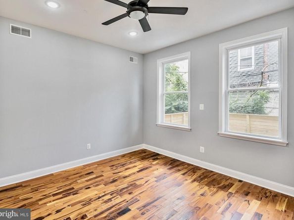 3220 W Diamond Street, Philadelphia PA 19121