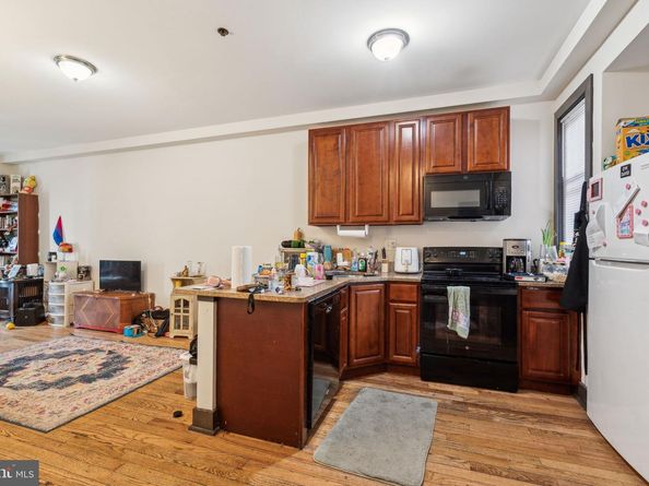 1932 N 18TH Street, Philadelphia PA 19121