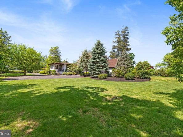 1802 Yardley Morrisville Road, Yardley PA 19067