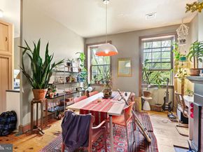 239 Race Street, Philadelphia PA 19106