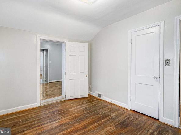 102 S Glebe Road S, Arlington VA 22204