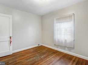 102 S Glebe Road S, Arlington VA 22204