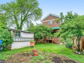 102 S Glebe Road S, Arlington VA 22204