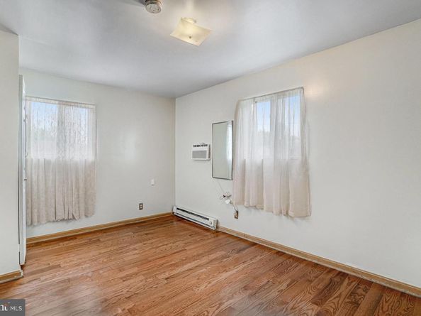 102 S Glebe Road S, Arlington VA 22204