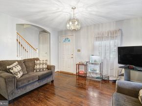 102 S Glebe Road S, Arlington VA 22204