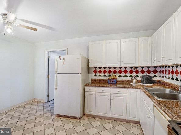 102 S Glebe Road S, Arlington VA 22204