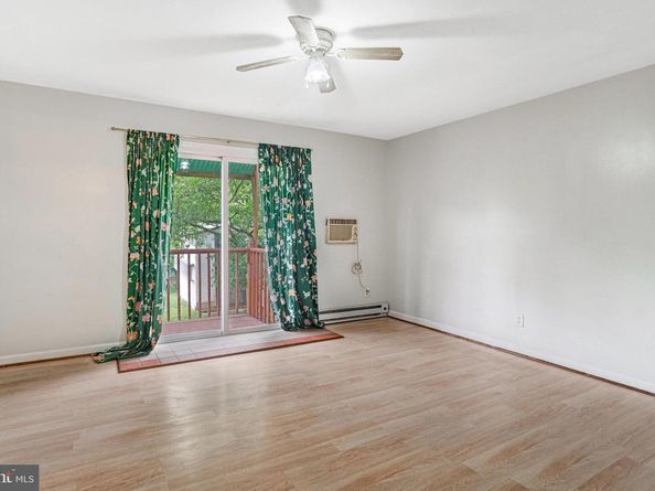 102 S Glebe Road S, Arlington VA 22204