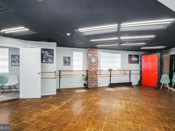 2541 S Clarion Street, Philadelphia PA 19148