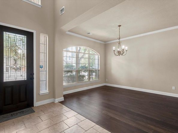 15601 Interlachen DR, Austin TX 78717