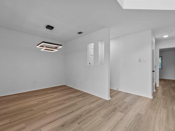 8200 Neely DR 259, Austin TX 78759