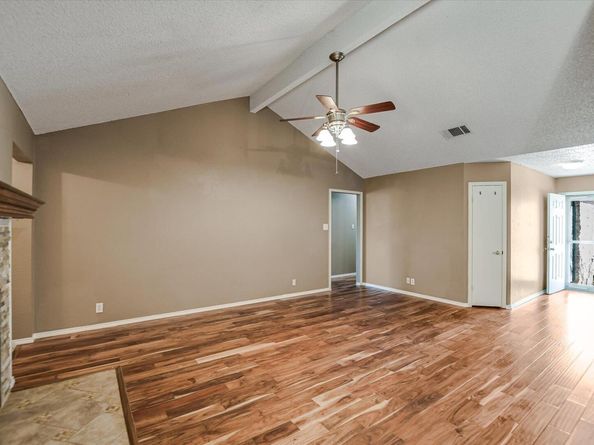 1800 Krizan Ave, Austin TX 78727