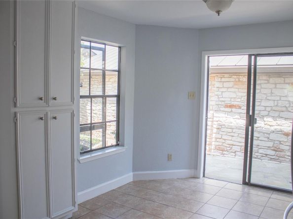 2201 Lakeway BLVD 2, Lakeway TX 78734