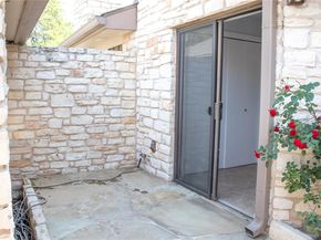 2201 Lakeway BLVD 2, Lakeway TX 78734