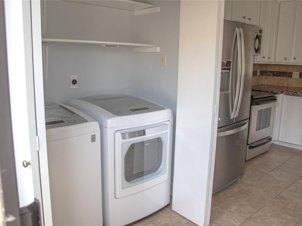 2201 Lakeway BLVD 2, Lakeway TX 78734