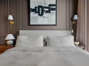 44 East Ave 2007, Austin TX 78701