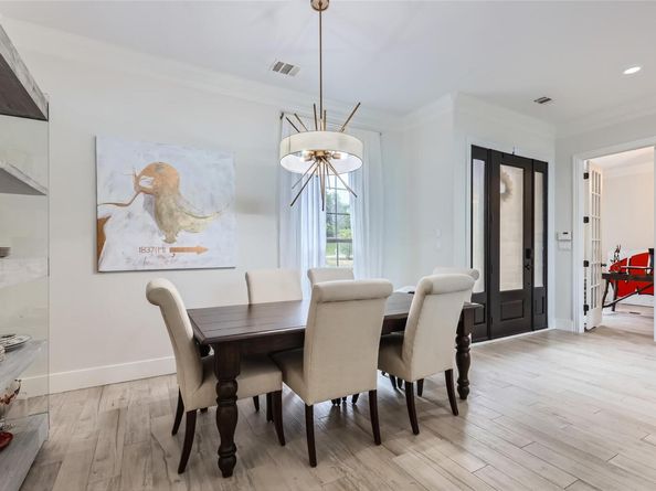 217 Emerald Ridge DR, Austin TX 78732