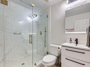 217 Emerald Ridge DR, Austin TX 78732