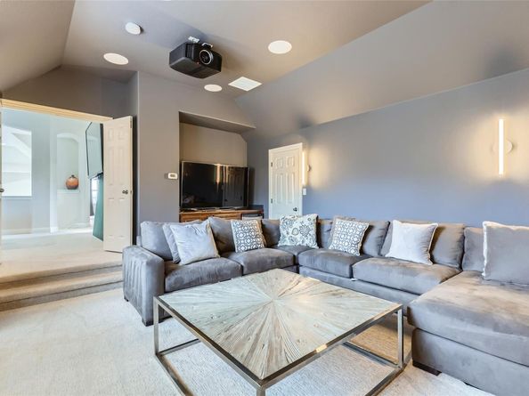 217 Emerald Ridge DR, Austin TX 78732