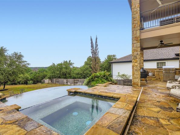 217 Emerald Ridge DR, Austin TX 78732