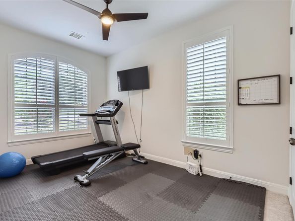 217 Emerald Ridge DR, Austin TX 78732
