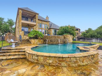 217 Emerald Ridge DR