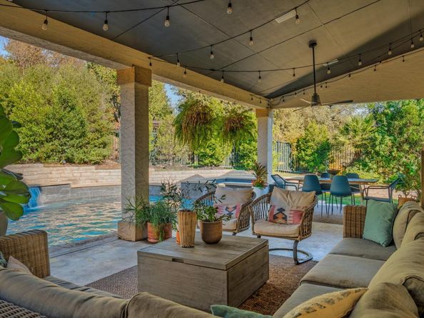 5512 Hudson HOLW, Austin TX 78759