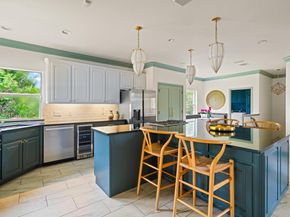 5512 Hudson HOLW, Austin TX 78759