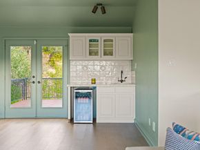 5512 Hudson HOLW, Austin TX 78759