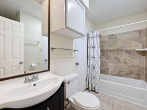 3111 Tom Green ST 203, Austin TX 78705