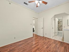 3111 Tom Green ST 203, Austin TX 78705