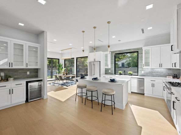 2201 Arpdale ST, Austin TX 78704
