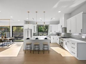 2201 Arpdale ST, Austin TX 78704