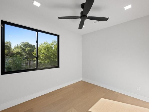 2201 Arpdale ST, Austin TX 78704