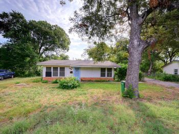 300 Pecan DR