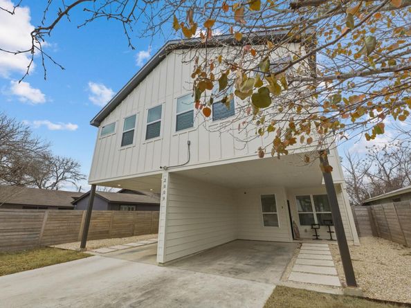 2009 Iroquois LN B, Austin TX 78741
