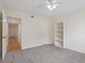 2401 Leon ST 210, Austin TX 78705