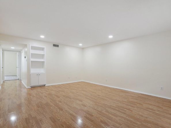 2401 Leon ST 210, Austin TX 78705