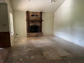 313 Golden Oaks DR, Georgetown TX 78628