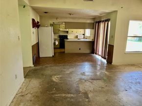 313 Golden Oaks DR, Georgetown TX 78628